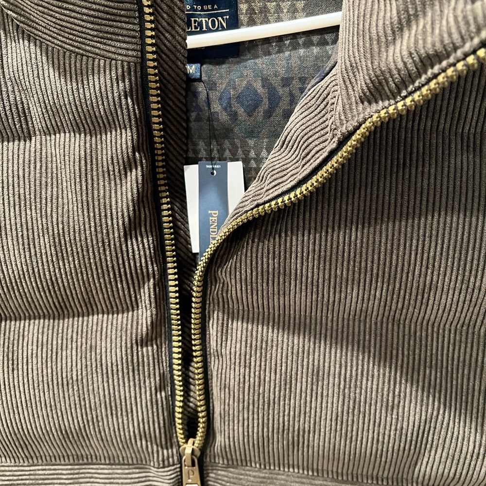 Pendleton Corduroy TPU Vest Breen Full Zip Size M NWT - Picture 7 of 7
